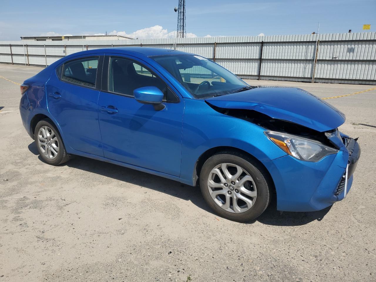 2017 TOYOTA YARIS IA - Image 4