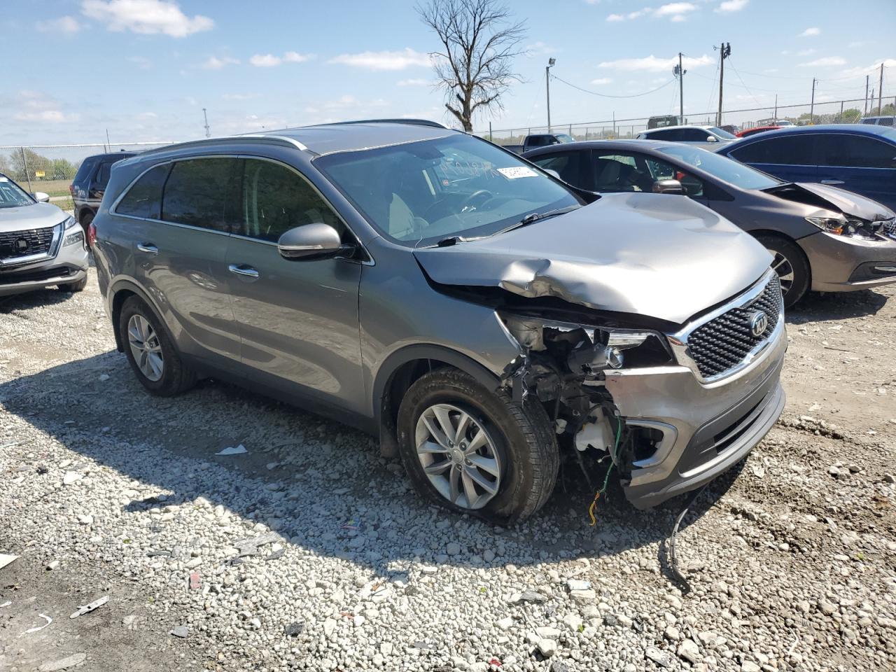2017 KIA SORENTO LX - Фото 4