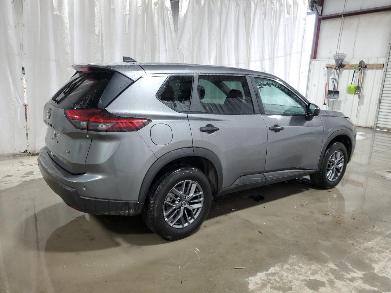 2024 NISSAN ROGUE S - Image 3