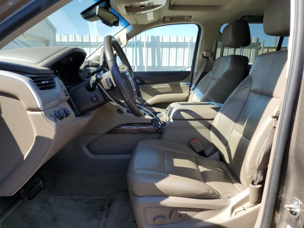 2016 GMC YUKON SLT - Image 7