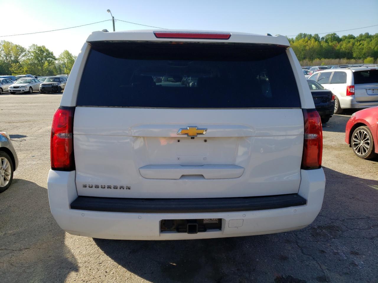 2015 CHEVROLET SUBURBAN C - Фото 6