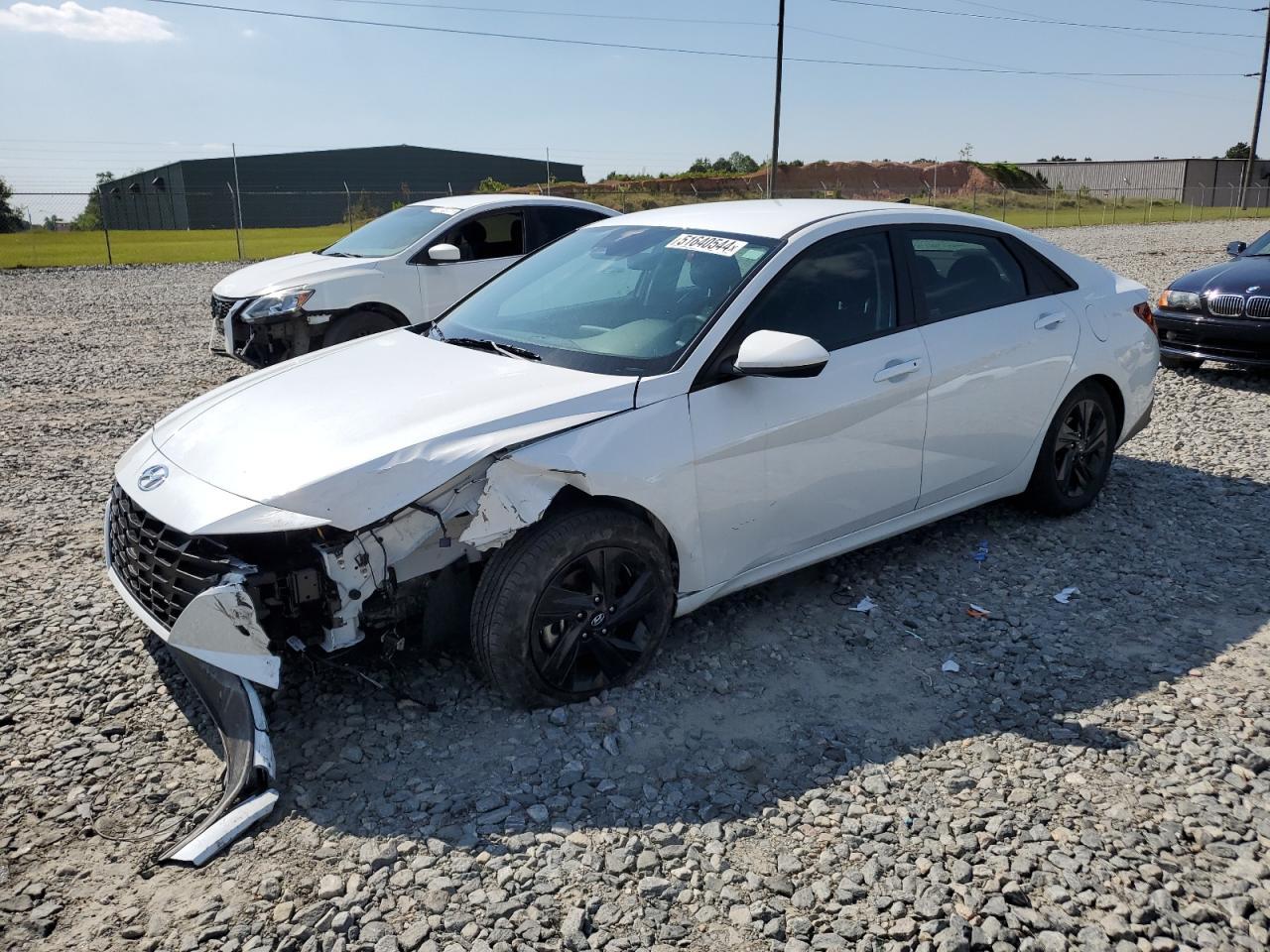 2023 HYUNDAI ELANTRA SE