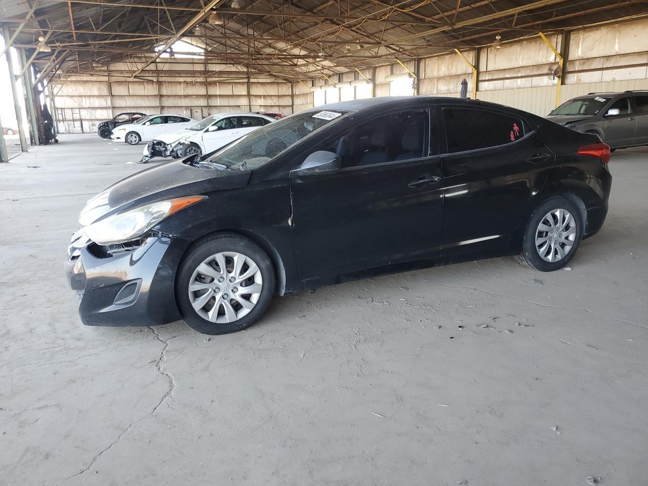 2013 HYUNDAI ELANTRA GL