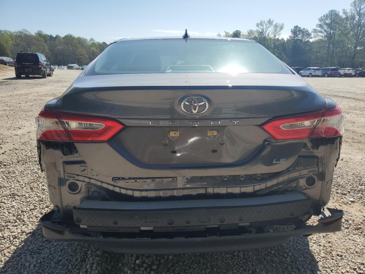 2019 TOYOTA CAMRY L - Image 6