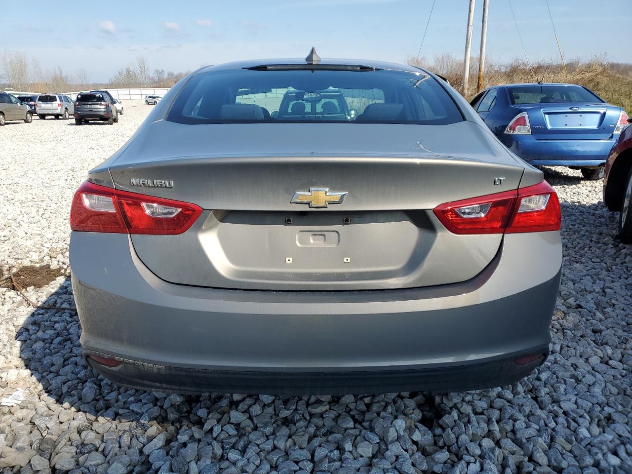 2017 CHEVROLET MALIBU LT - Фото 6