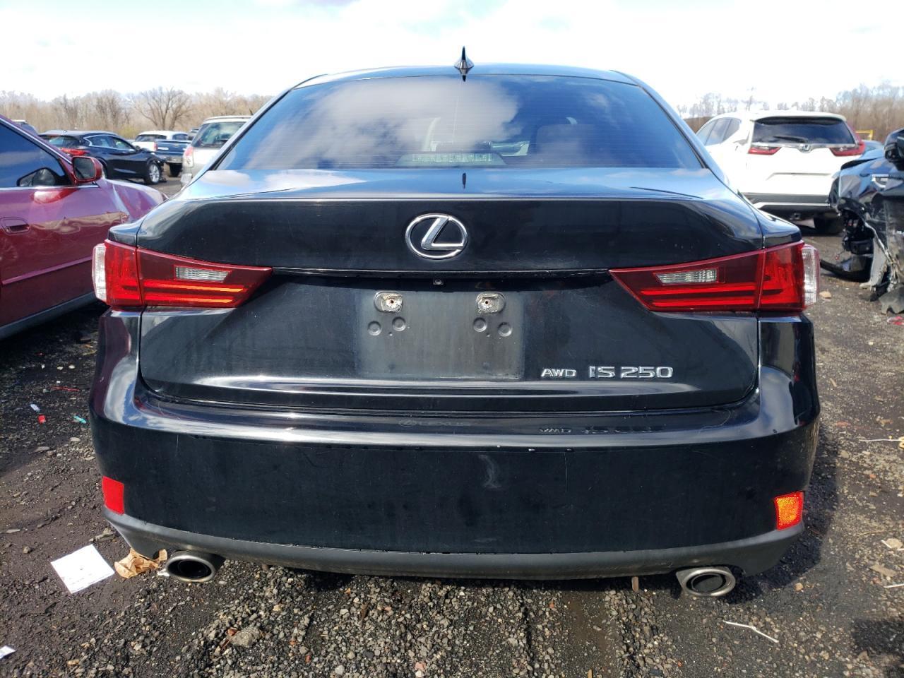 2014 LEXUS IS 250 - Image 6