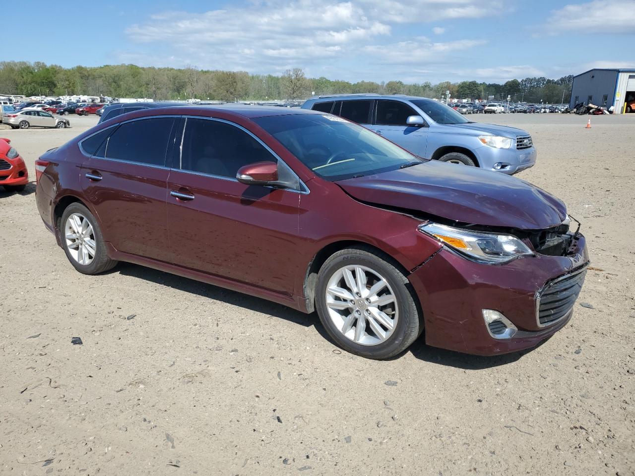 2015 TOYOTA AVALON XLE - Image 4