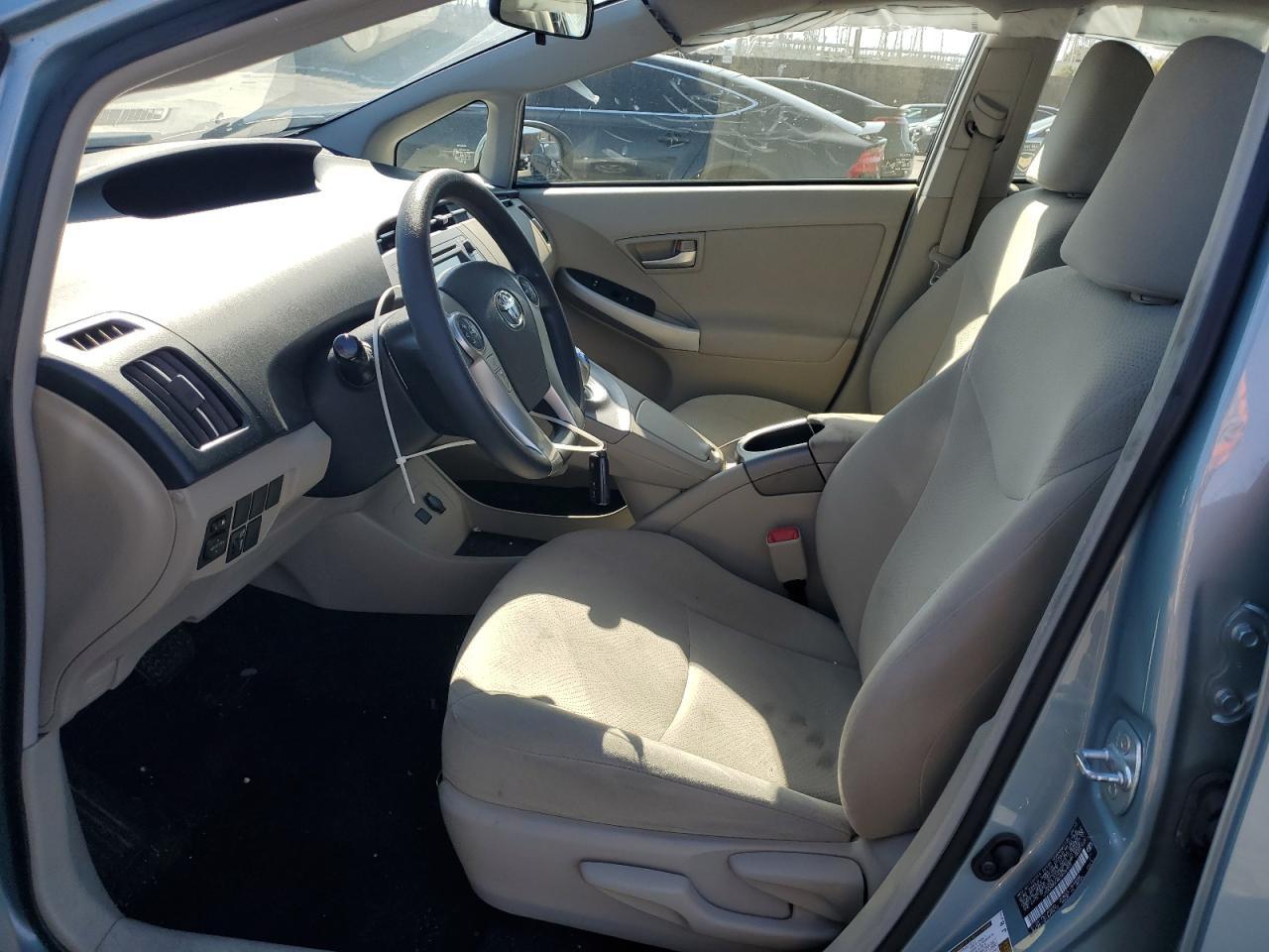 2013 TOYOTA PRIUS - Image 7