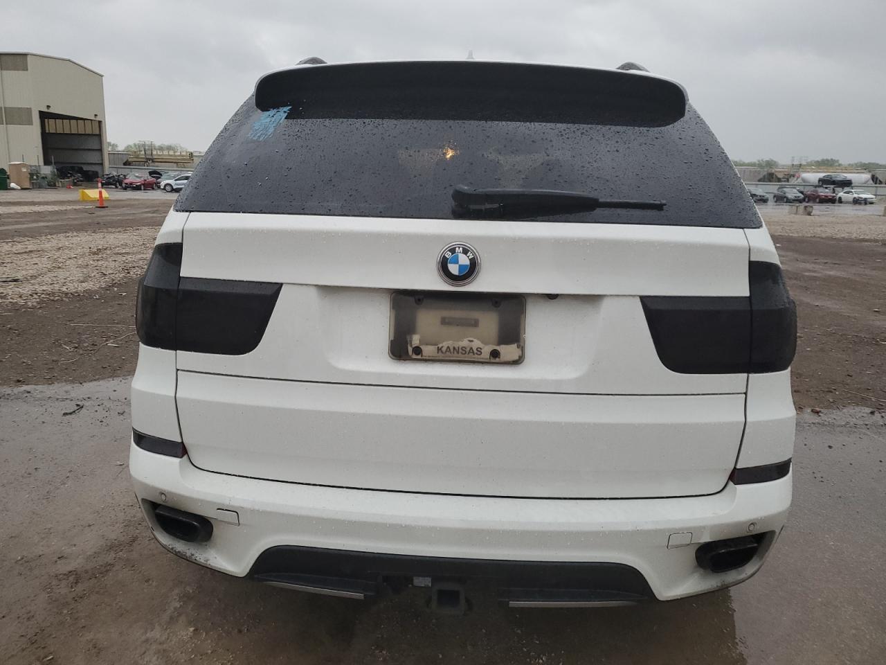 2012 BMW X5 XDRIVE5 - Image 6