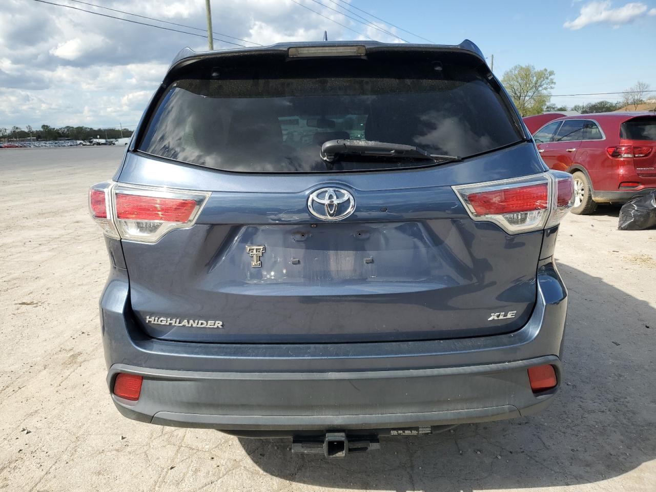 2015 TOYOTA HIGHLANDER - Image 6
