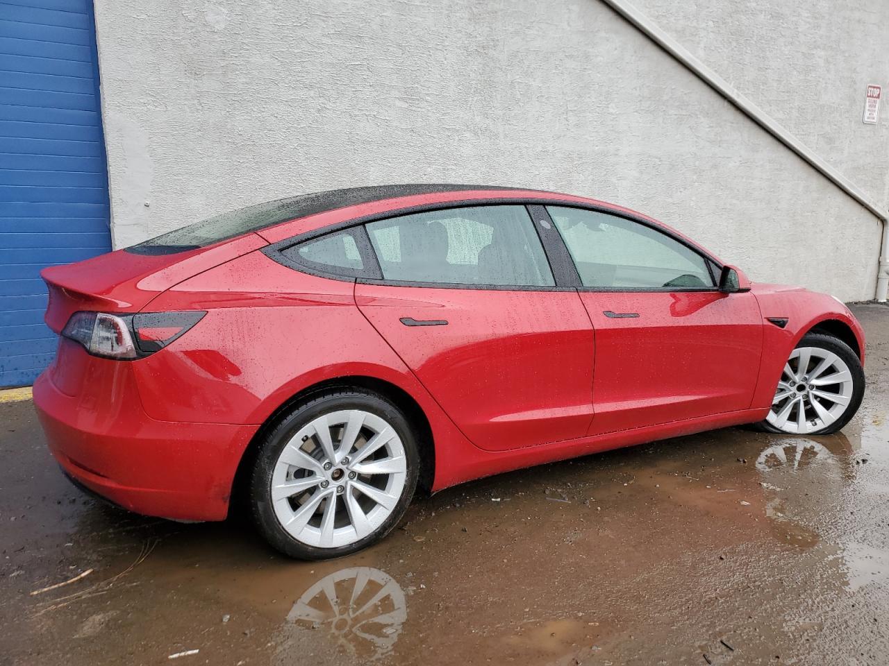 2022 TESLA MODEL 3 - Фото 3