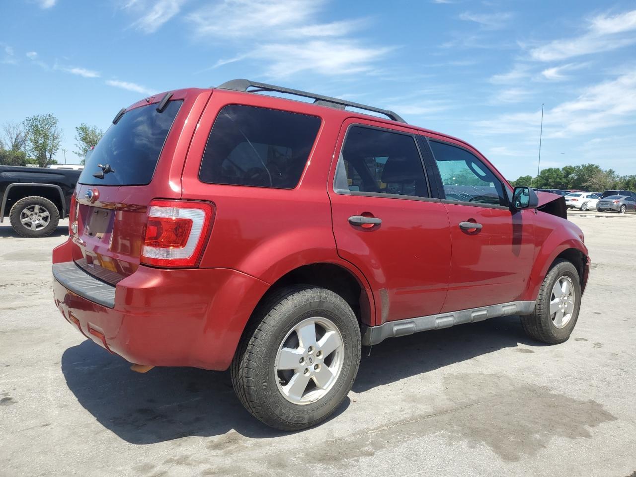 2012 FORD ESCAPE XLT - Фото 3
