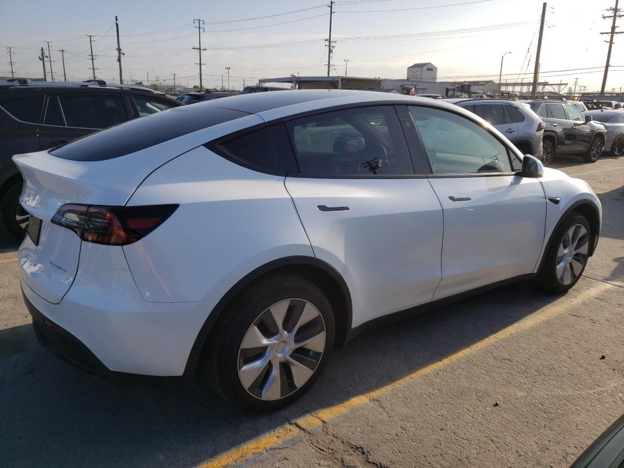 2023 TESLA MODEL Y - Image 3