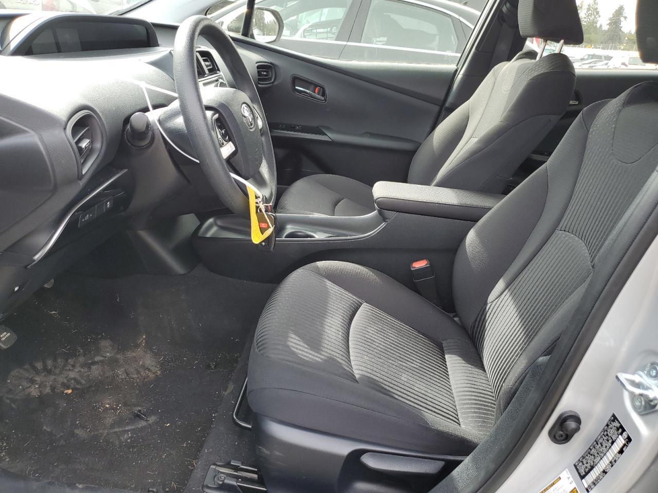 2016 TOYOTA PRIUS - Фото 7