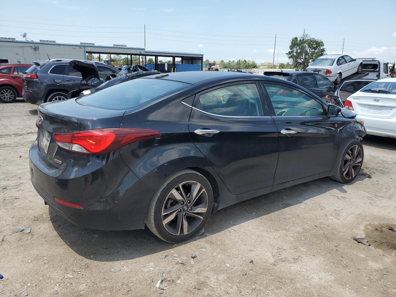 2014 HYUNDAI ELANTRA SE - Image 3