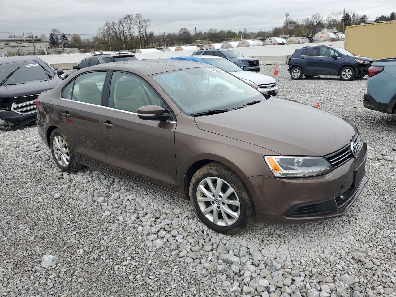2014 VOLKSWAGEN JETTA SE - Image 4