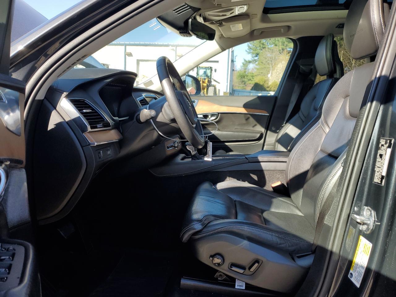 2016 VOLVO XC90 T6 - Image 7