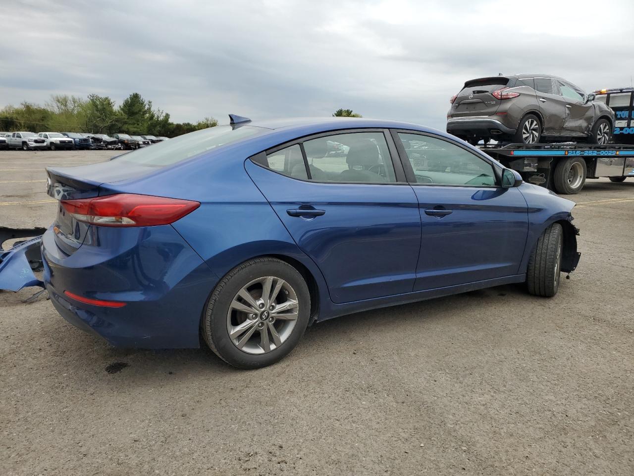 2017 HYUNDAI ELANTRA SE - Image 3