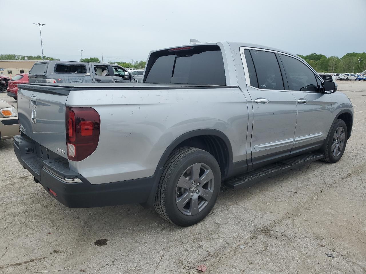 2020 HONDA RIDGELINE - Фото 3
