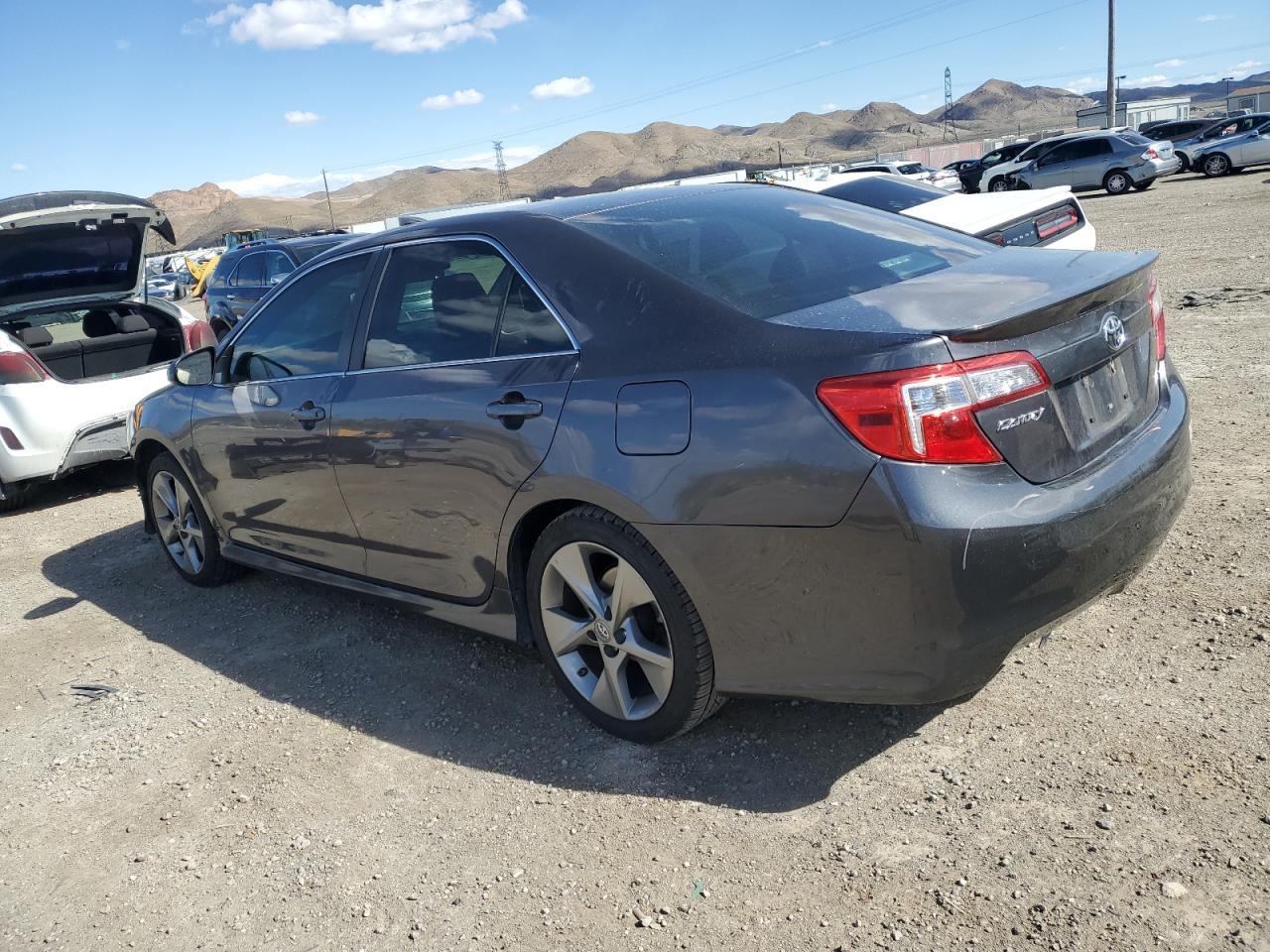 2014 TOYOTA CAMRY L - Image 2