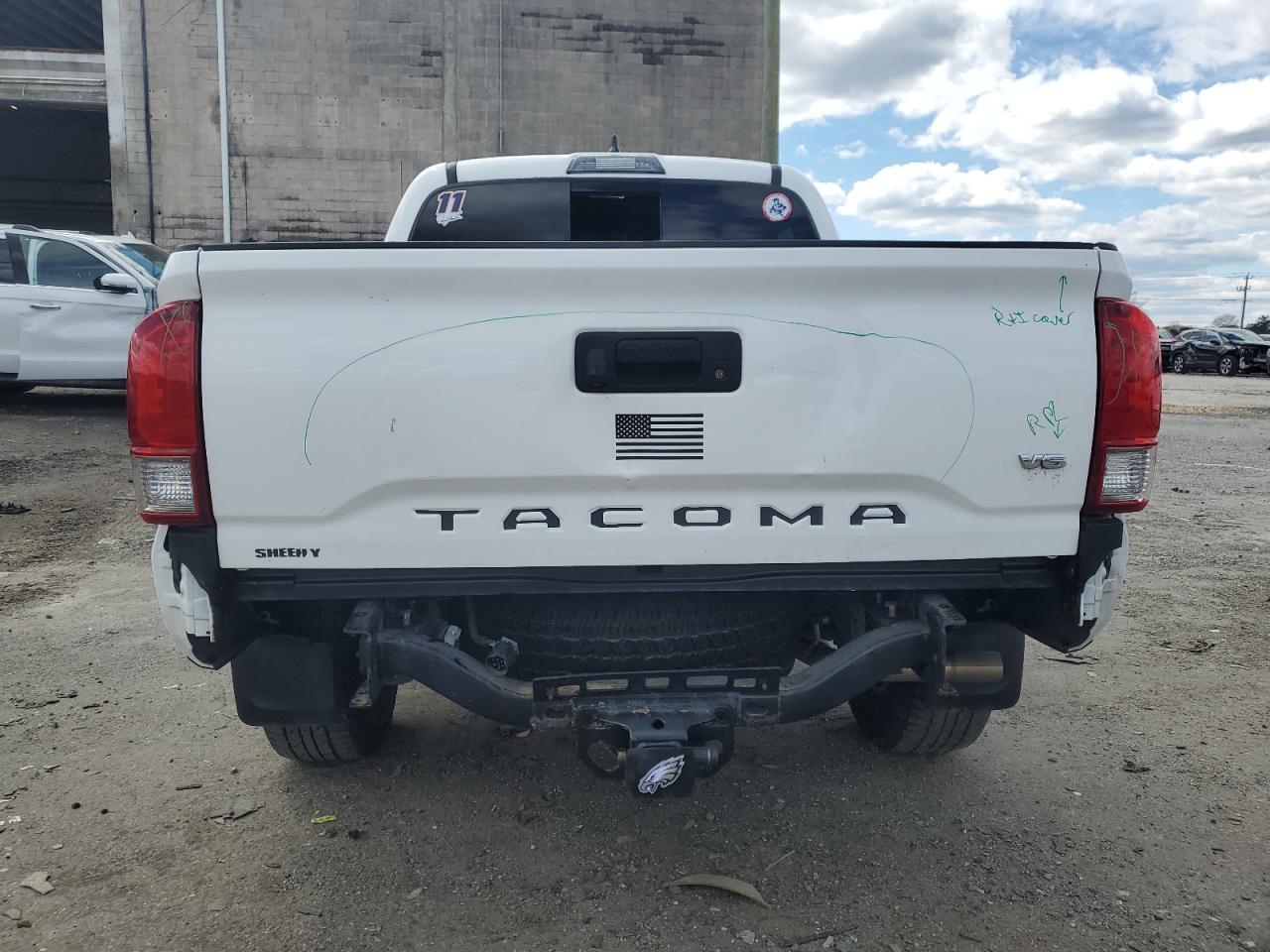 2017 TOYOTA TACOMA DOU - Фото 6