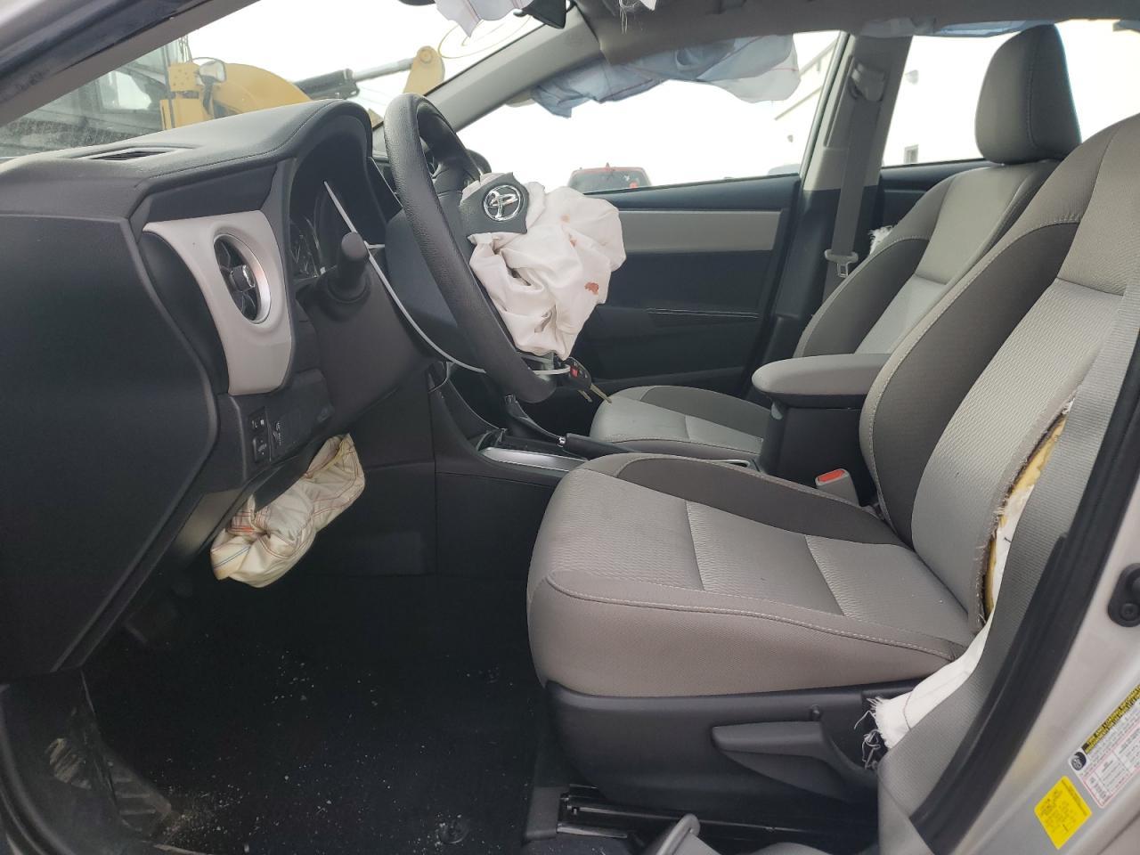 2019 TOYOTA COROLLA L - Image 7