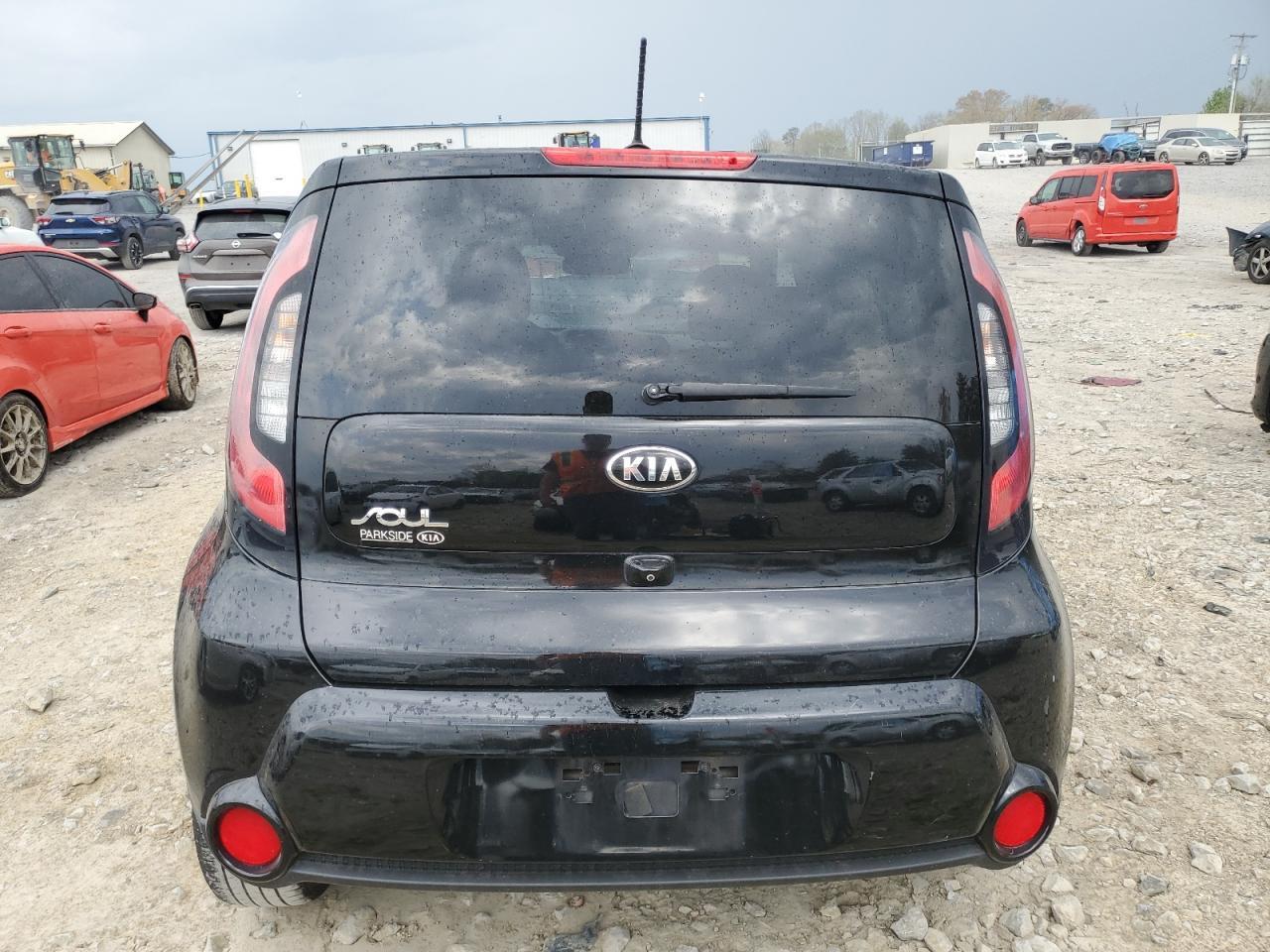 2016 KIA SOUL + - Image 6