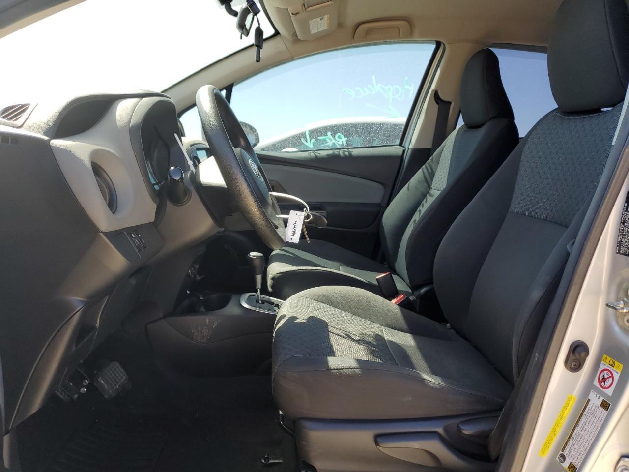 2016 TOYOTA YARIS L - Image 7