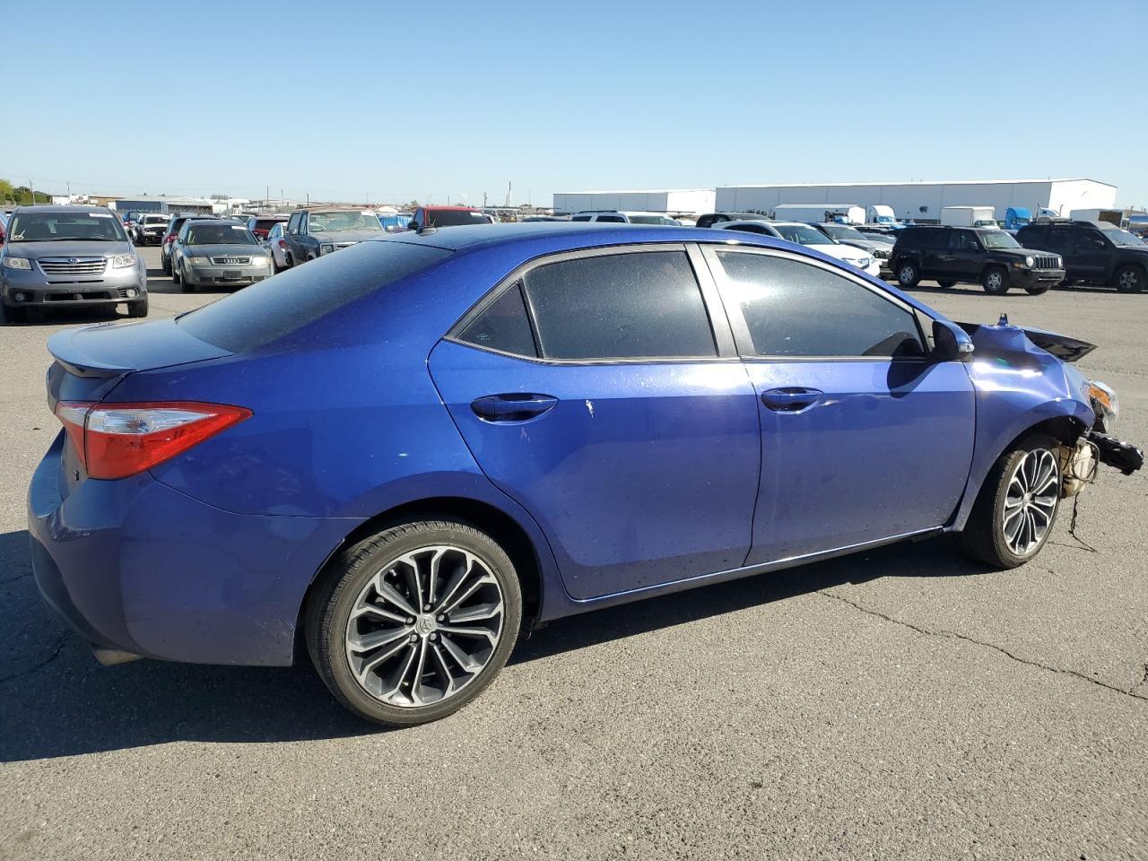 2014 TOYOTA COROLLA L - Фото 3