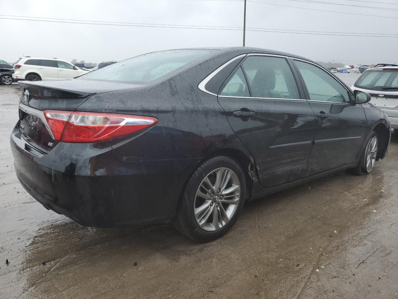 2016 TOYOTA CAMRY LE - Image 3