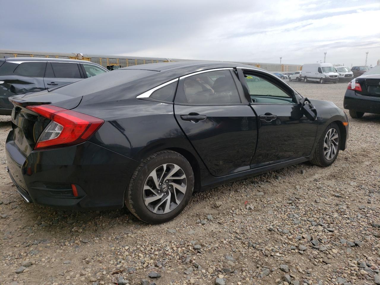 2016 HONDA CIVIC EX - Фото 3