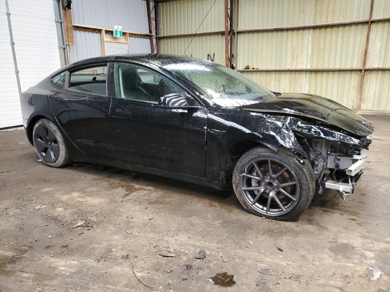 2021 TESLA MODEL 3 - Фото 4