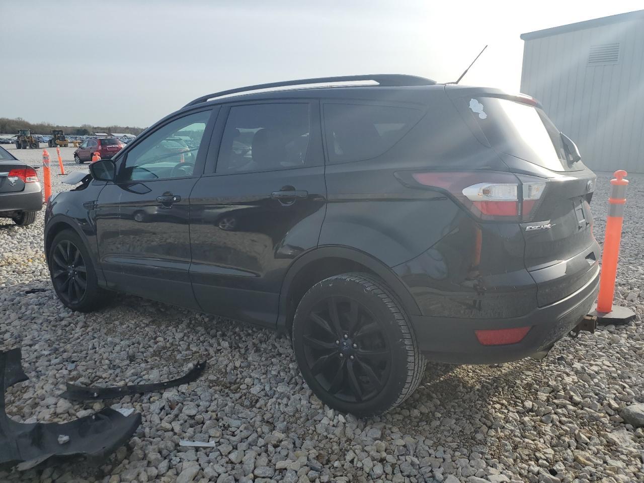 2017 FORD ESCAPE TIT - Image 2