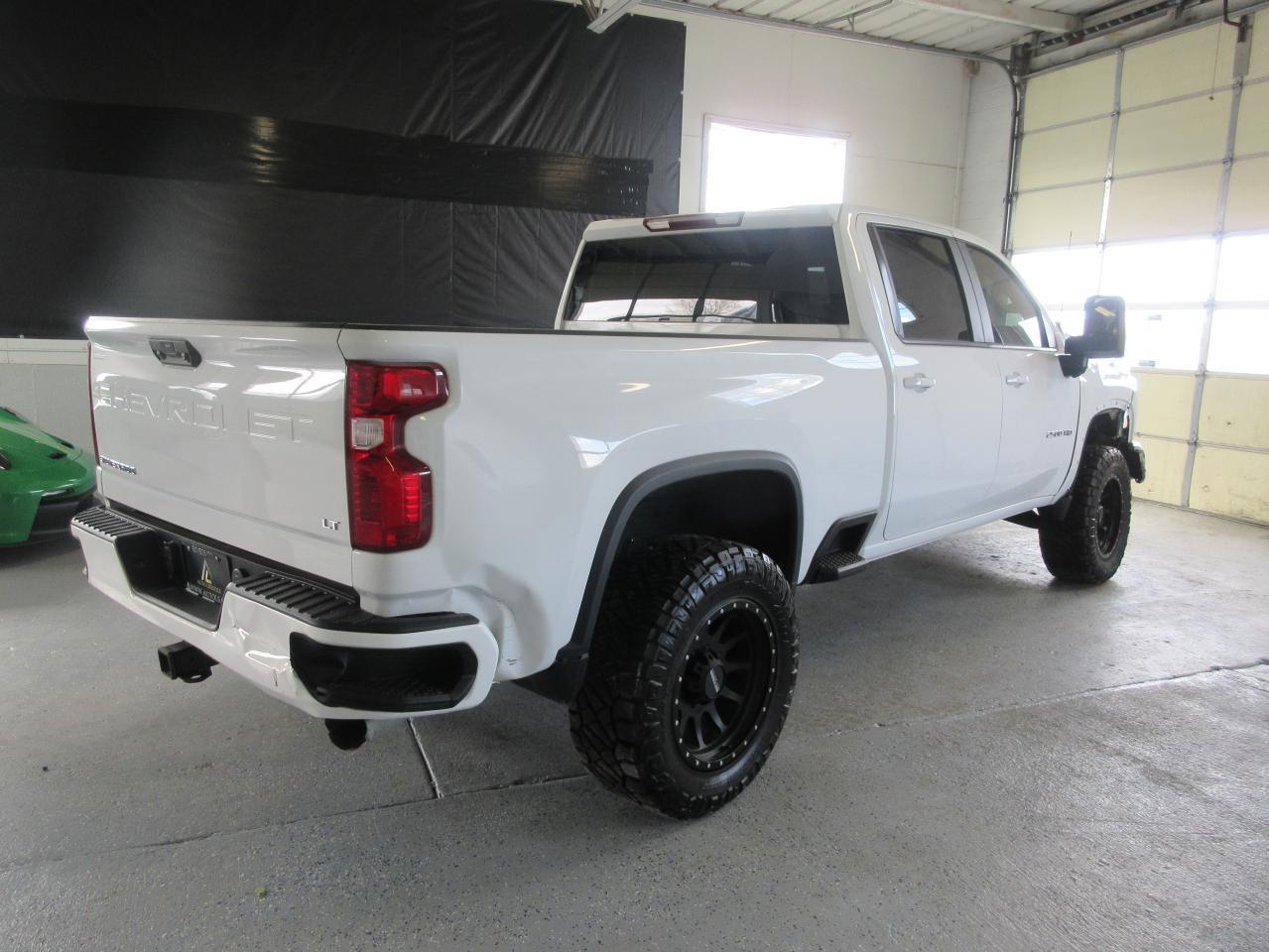 2021 CHEVROLET SILVERADO - Image 3