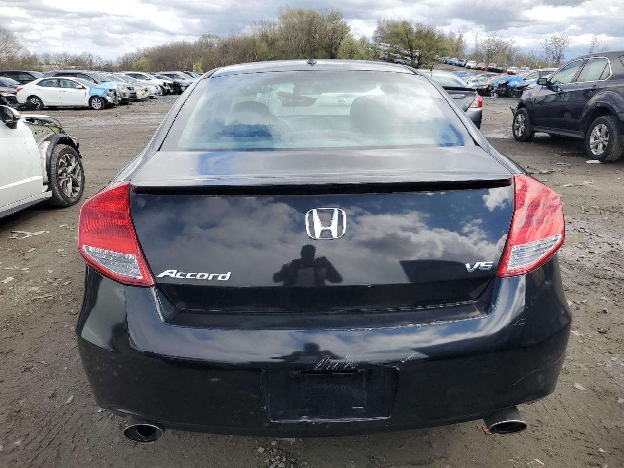 2012 HONDA ACCORD EXL - Image 6