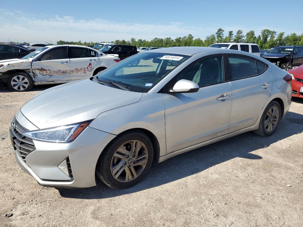 2019 HYUNDAI ELANTRA SE car image