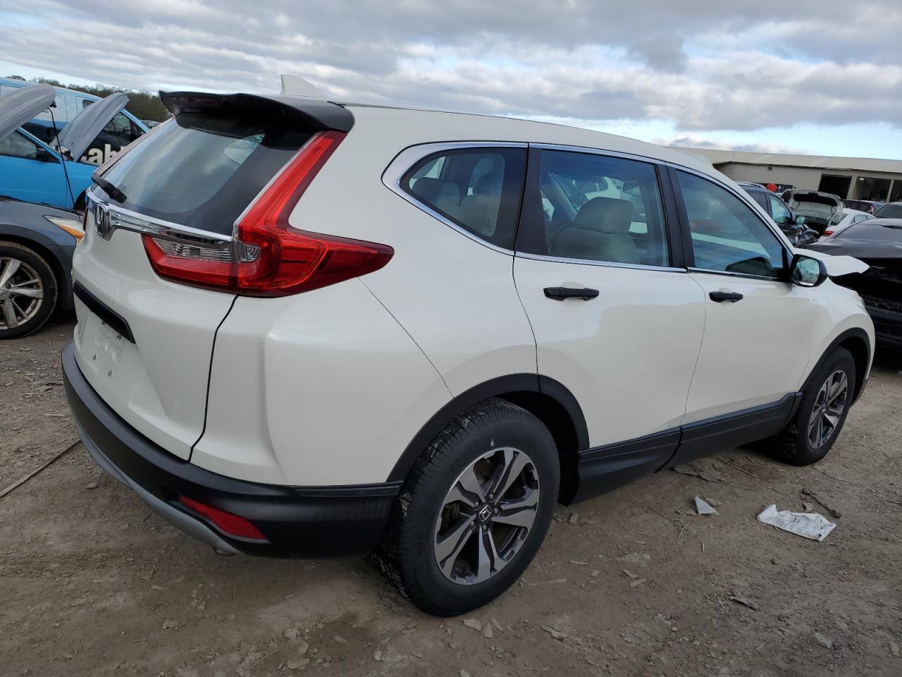 2017 HONDA CR-V LX - Фото 3
