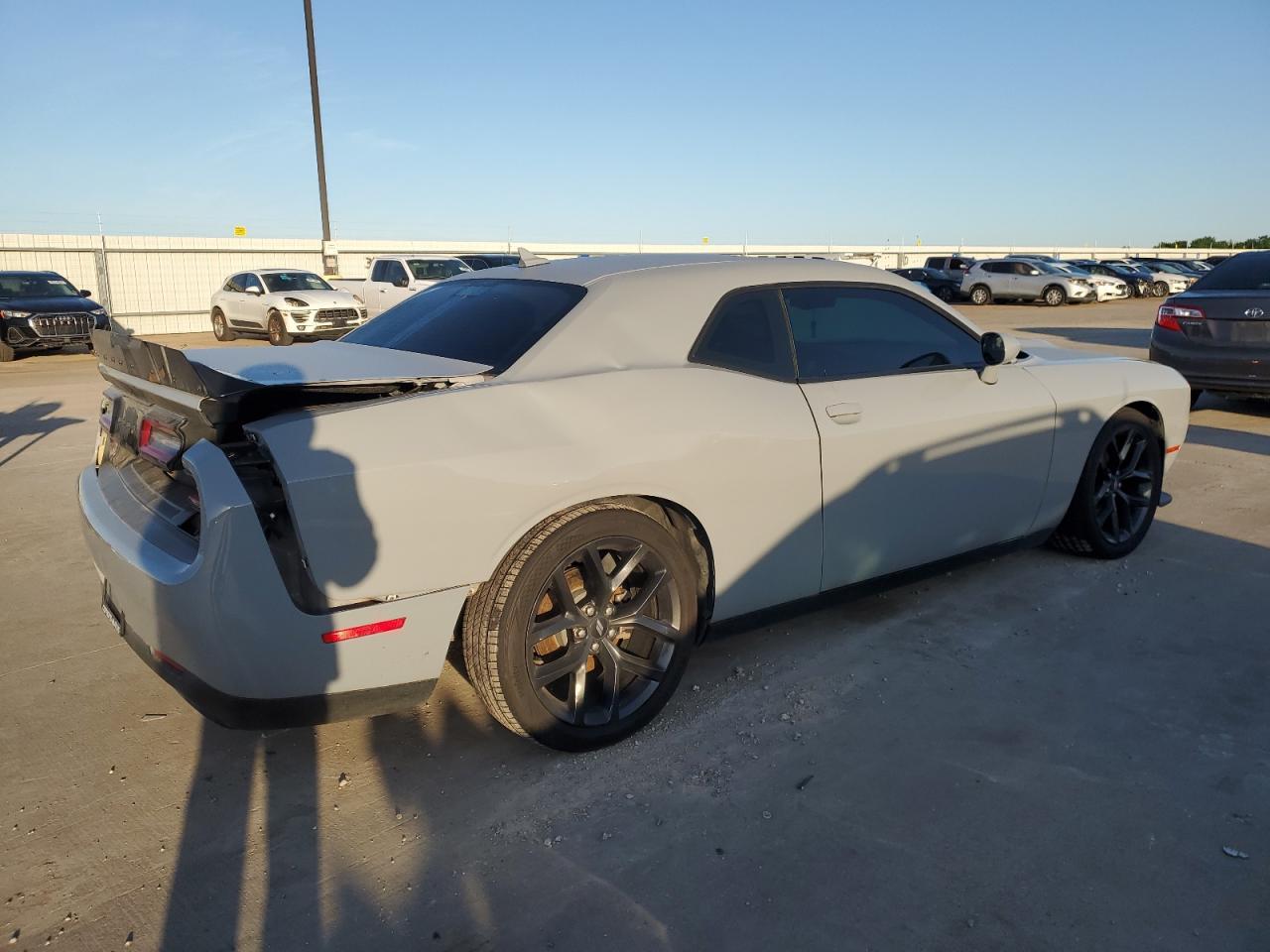2020 DODGE CHALLENGER - Фото 3