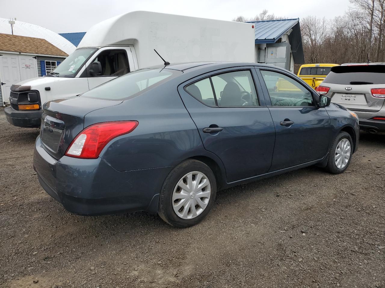 2016 NISSAN VERSA S - Фото 3