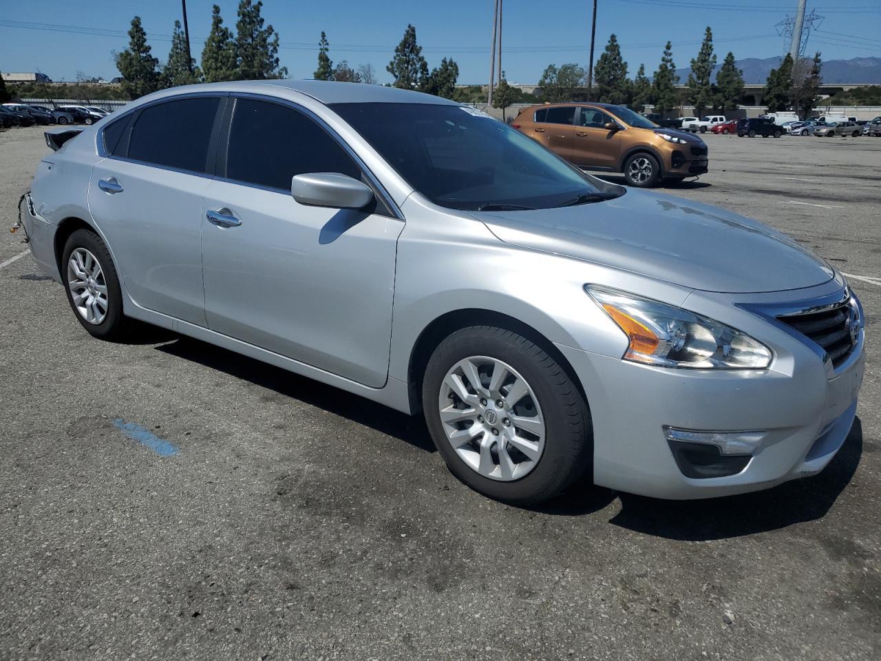 2015 NISSAN ALTIMA 2.5 - Фото 4