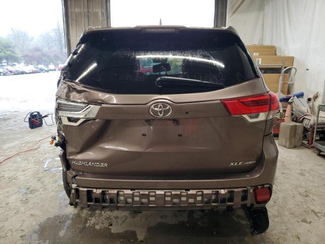 2019 Toyota Highlander Se - Фото 6
