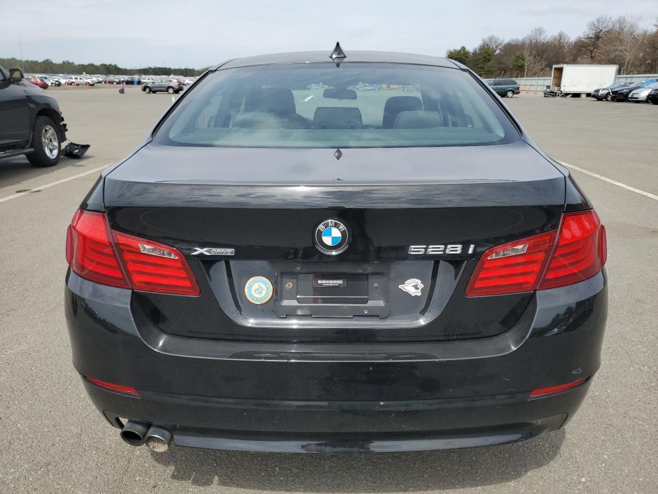 2013 BMW 528 XI - Фото 6