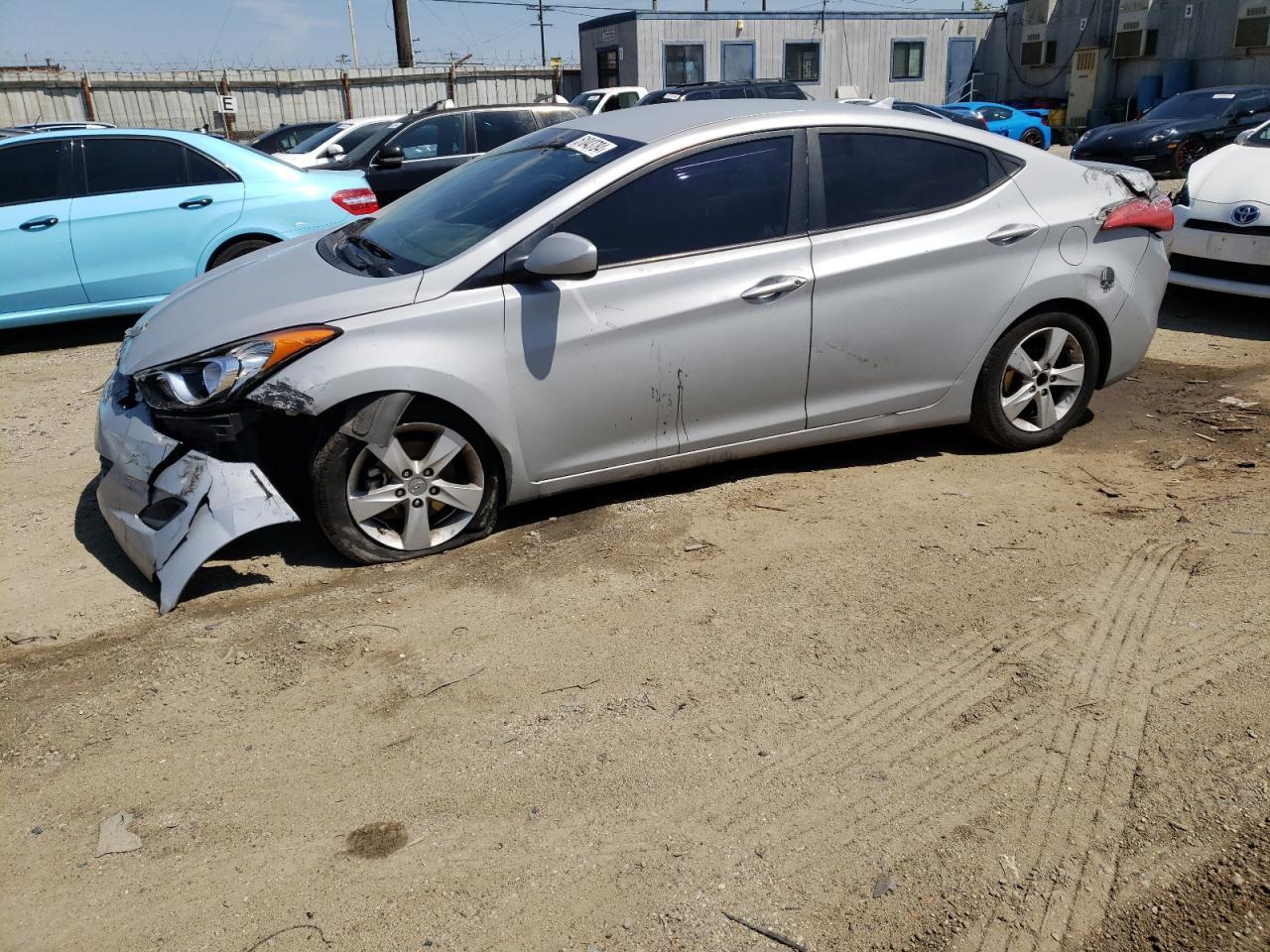 2013 HYUNDAI ELANTRA GL