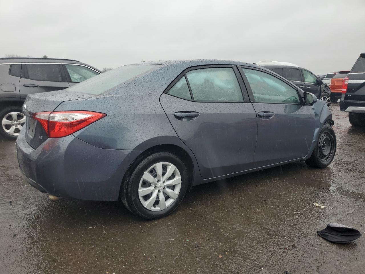 2015 TOYOTA COROLLA L - Image 3