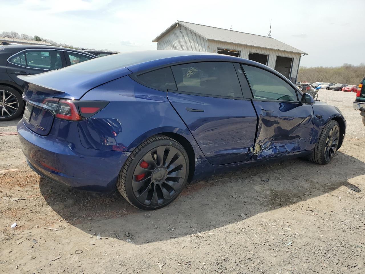 2022 TESLA MODEL 3 - Image 3