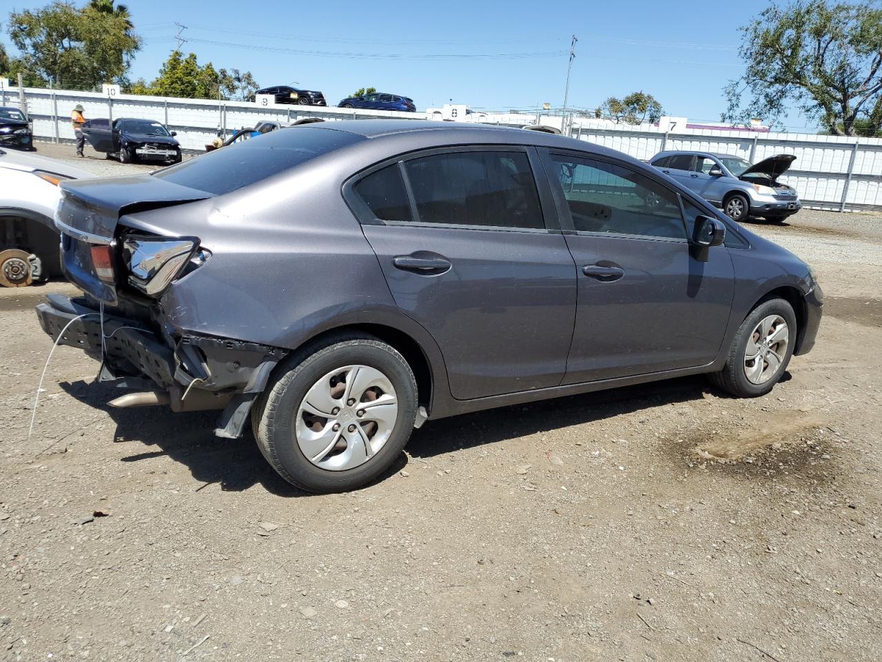 2015 HONDA CIVIC LX - Фото 3