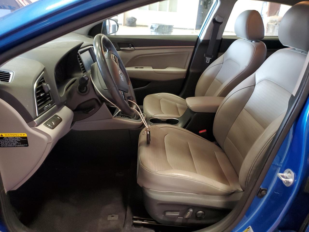 2017 HYUNDAI ELANTRA SE - Фото 7