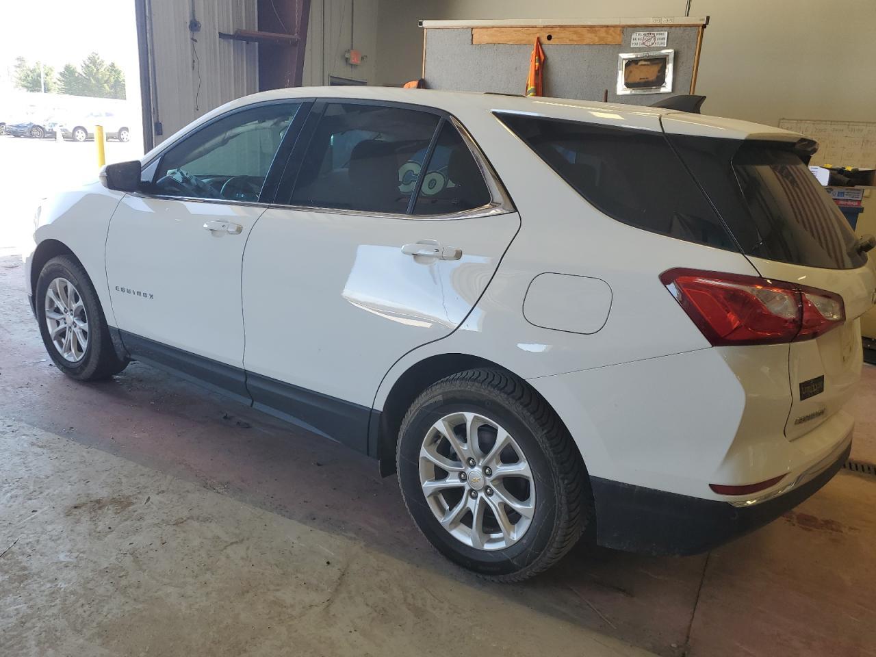 2019 CHEVROLET EQUINOX LT - Image 2
