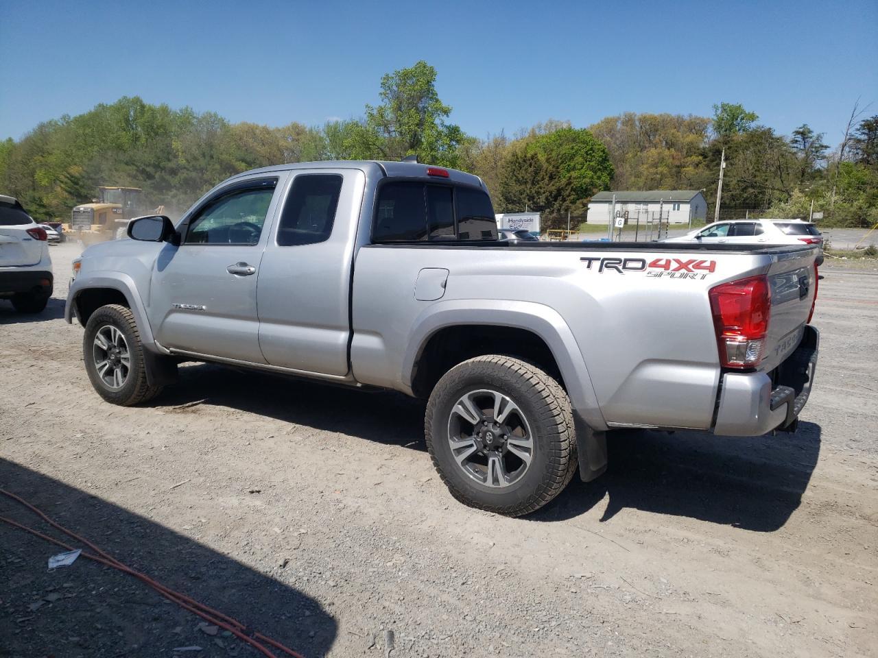 2017 TOYOTA TACOMA ACC - Фото 2