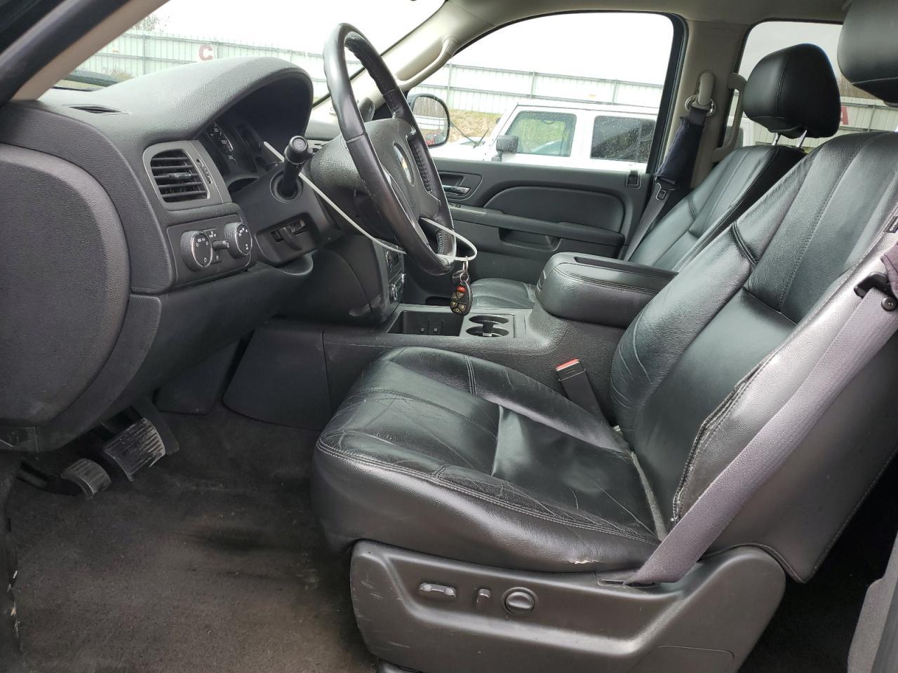 2011 CHEVROLET TAHOE K150 - Фото 7